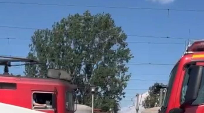 Studenta cu rezultate deosebite, lovită de tren în gara din Turceni, are nevoie de ajutor: „Cu inima frântă, vă împărtășesc o tragedie care a lovit familia noastră!”