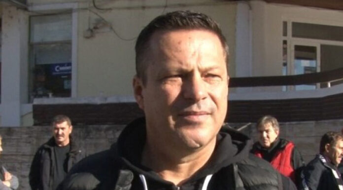 Drepturile și locurile de muncă în CEO, fără nicio apărare