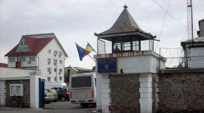 Patru bărbați din Rovinari, condamnați într-un dosar de trafic de droguri, duși la penitenciar