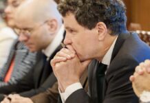 O nouă întâlnire politică privind stabilirea taxelor pentru populație