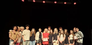 Trupa de teatru francofon a CNTV Târgu Jiu, premiată în Franța