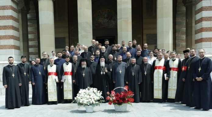 Sărbătorirea festivă a celor 17 ani de la întronizarea Înaltpreasfințitului Părinte Acad. dr. Irineu, ca Arhiepiscop al Craiovei și Mitropolit al Olteniei – „Acum 17 ani, am fost instalat ca Arhiepiscop al Craiovei şi Mitropolit al Olteniei, prin purtarea de grijă a Părintelui Patriarh Daniel al Bisericii Ortodoxe Române”!