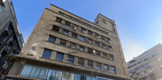 EXCLUSIV: CEO trage obloanele la ,,cuibușorul de piloși” din București!