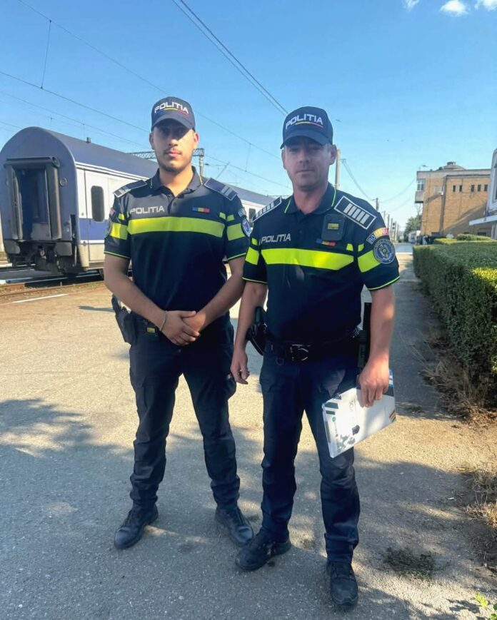 Doi polițiști din Târgu-Jiu au salvat un bătrân în tren: „Au observat urme de sânge într-unul dintre vagoane”