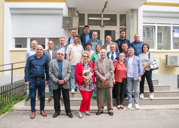 Timpul s-a oprit pentru o zi. Promoția 1995 s-a întors la CNET Târgu Jiu