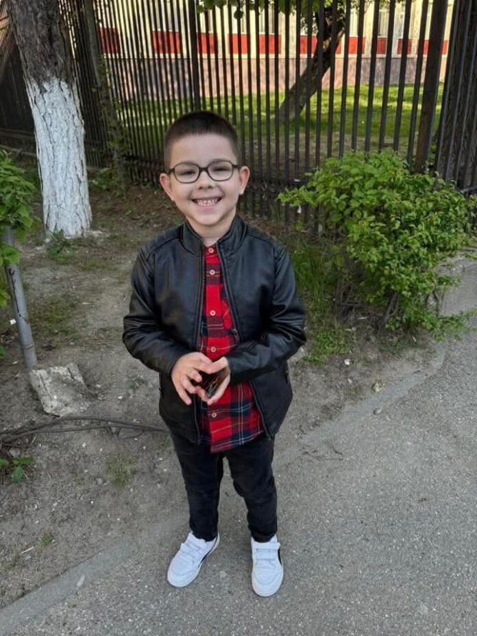 Un copil din Târgu Jiu are nevoie de sânge pentru a supraviețui