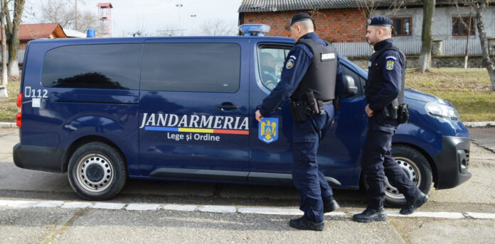 Urmărire printre blocuri, la Târgu-Jiu! Descoperirea făcută de jandarmi