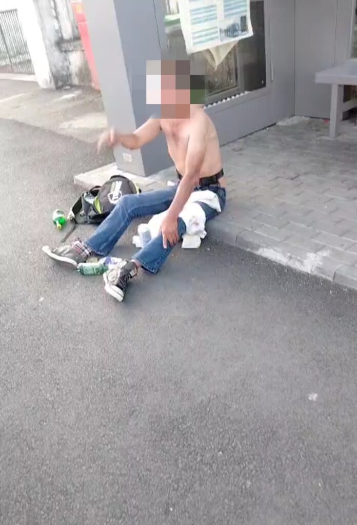 Bărbat în stare de ebrietate, ridicat de pe stradă de polițiștii locali din Târgu Jiu