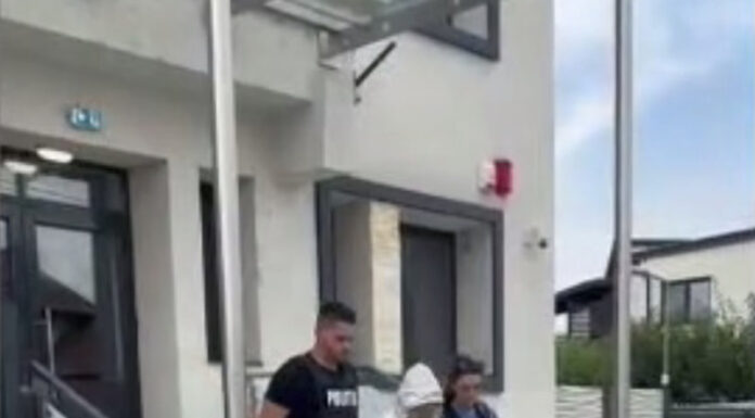 VIDEO: Patru tineri acuzați de cămătărie și șantaj, reținuți după percheziții