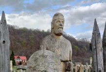 Tabăra de sculptură de la Polovragi a ajuns la final