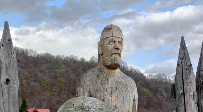 Tabăra de sculptură de la Polovragi a ajuns la final