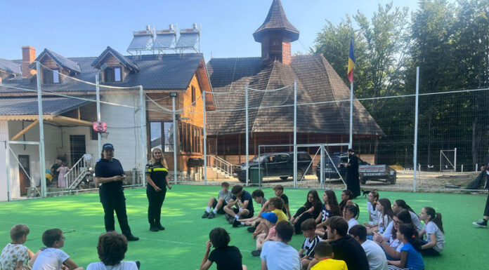 Jandarmii și polițiștii, în acțiune în taberele școlare