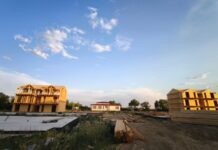 Primarul Romanescu: Primele familii se vor muta în locuințele din zona Narciselor