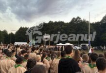 Sute de cercetași, la Arcani! Mica localitate aproape și-a dublat populația!