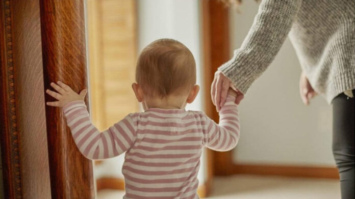 Câți gorjeni aflați în concediu de creștere a copilului vor fi afectați de reținerea CASS