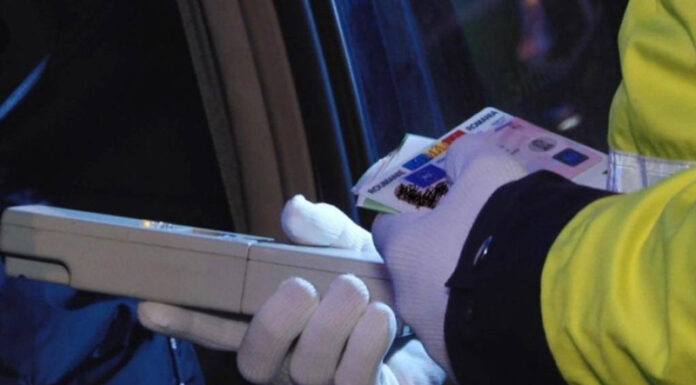 Cunoscut cântăreț din Târgu-Jiu, prins conducând beat! Ce rezultat a indicat etilotestul