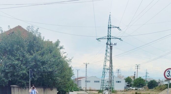 Firmă amendată de Poliția Locală Târgu Jiu pentru lucrări nesigure în carosabil