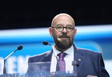 Procurorii DNA, acasă la Piedone