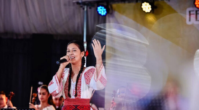 Cursanții Școlii Populare de Arte Târgu Jiu, premiați la festivalul de la Stejari