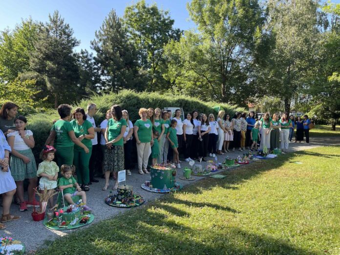 „Pălării tematice” și lecții sub cerul liber pentru 14 grădinițe din Gorj