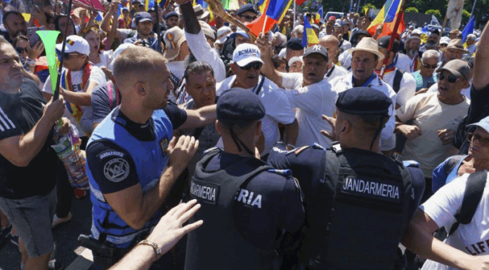 Incidente la protestele de azi. Mașină plină cu cartofi, confiscată