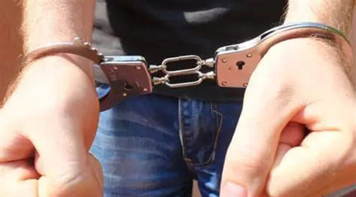 Tânăr orbit de gelozie, reținut după ce s-a răzbunat pe fosta iubită