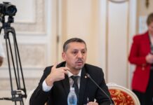 Consecințele măsurilor lui Bolojan în Educație, ascunse!