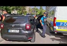 Brățări electronice pentru doi bărbați din Rovinari acuzați că au trimis femei la prostituție în Germania