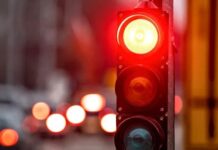 Șoferi lăsați fără permis, în urma unei acțiuni la semafor