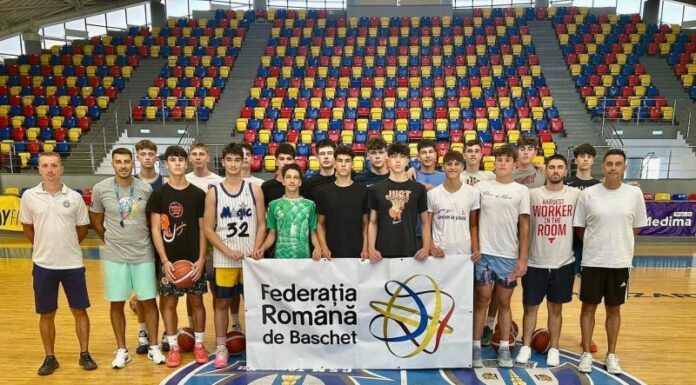 Stagiu de pregătire la Târgu Jiu pentru generația 2010