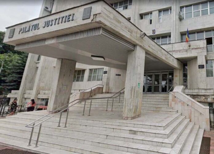 Coșmarul din spatele ecranului telefonului! Doi bărbați trimiși în judecată de DIICOT Gorj pentru exploatarea sexuală a minorilor!