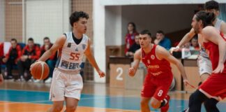 Mihnea Vlaicu, încă un sezon la CSM Galați