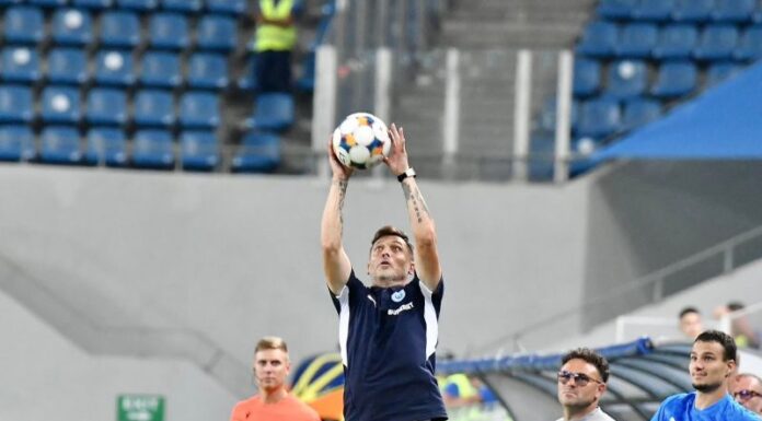 Craiova a revenit pe primul loc, dar Rădoi nu e mulțumit: ,,Prea multe greșeli”