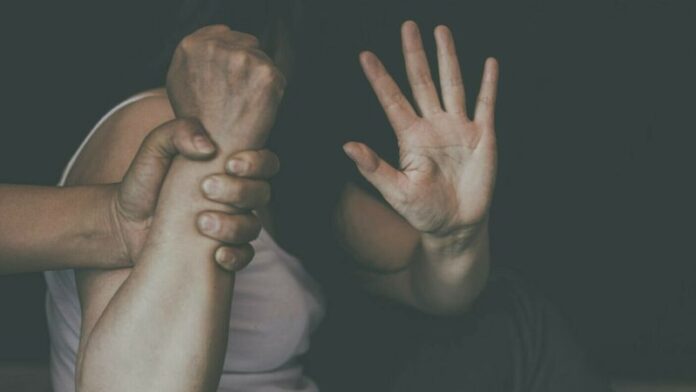 Fără taxe la divorț și partaj pentru victimele violenței domestice!