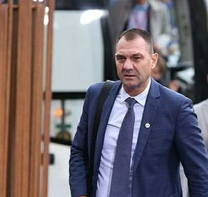 Retragere surpriză din cursa pentru CS al CEO