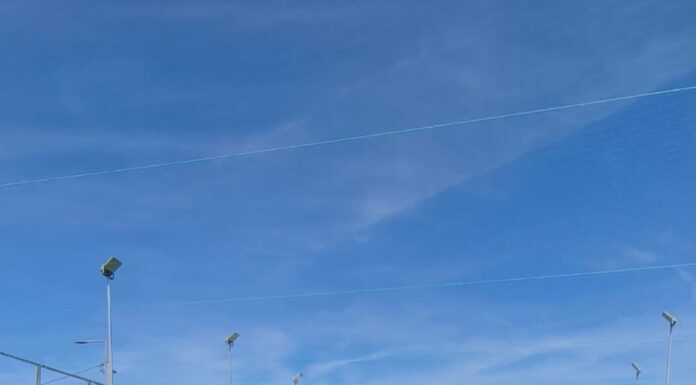 Bază sportivă nouă la o școală din Târgu Jiu