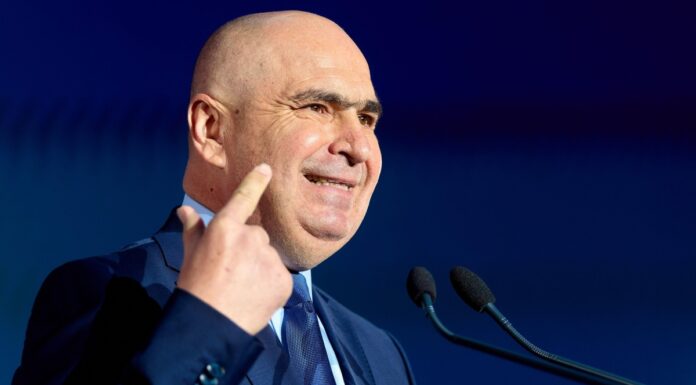 PRESĂ: Premierul Ilie Bolojan lovește din nou!