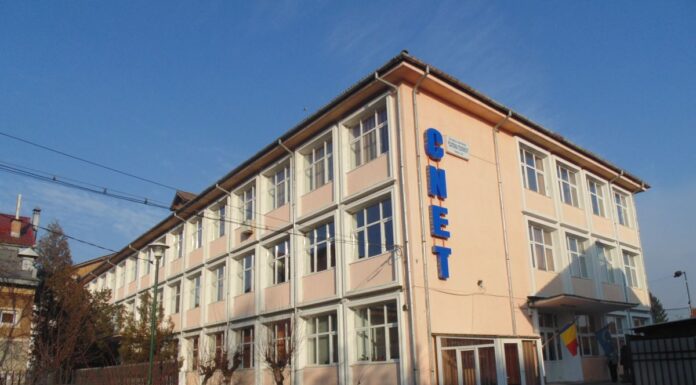 Singurul liceu din Gorj cu BAC-ul luat de toți elevii