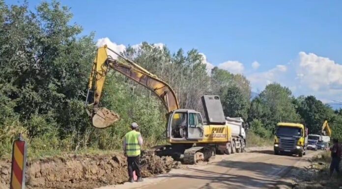 Lucrări în plină desfășurare pe drumul Târgu Jiu-Baia de Aramă