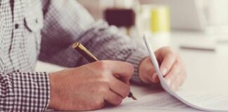 Bărbat lăsat să plece din arestul la domiciliu ca să semneze actele pentru șomaj