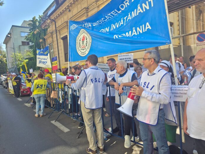 Sindicatele din Educație, tot în stradă