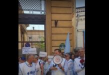 A patra zi de proteste la sediul Ministerului Educaţiei