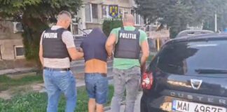 Bărbatul care a furat o mașină din Bâlteni, lăsat liber după ce a stat 24 de ore pe arest