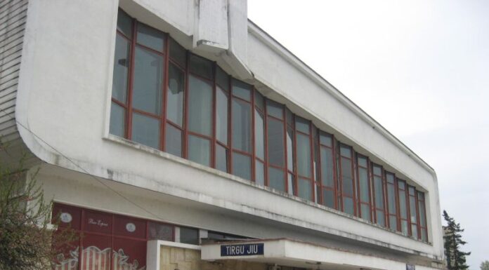 CFR pune pază privată la Gara Târgu Jiu