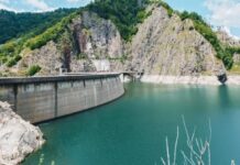 A început golirea Lacului Vidraru