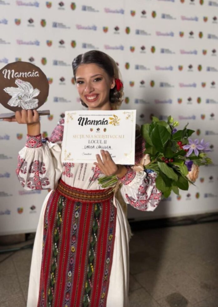 Larisa Cârlugea, pe podiumul Festivalului Național de la Mamaia!