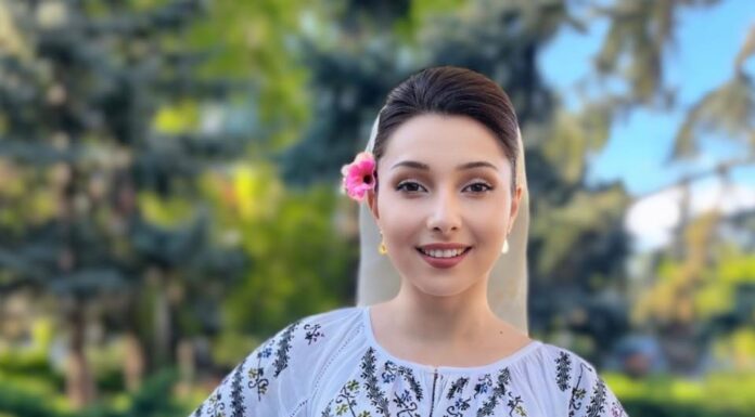 Trofeul „Ponoare, Ponoare” a ajuns la Târgu Jiu prin vocea Melindei Mitran