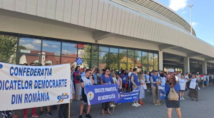 Un nou protest sindical la Târgu Jiu