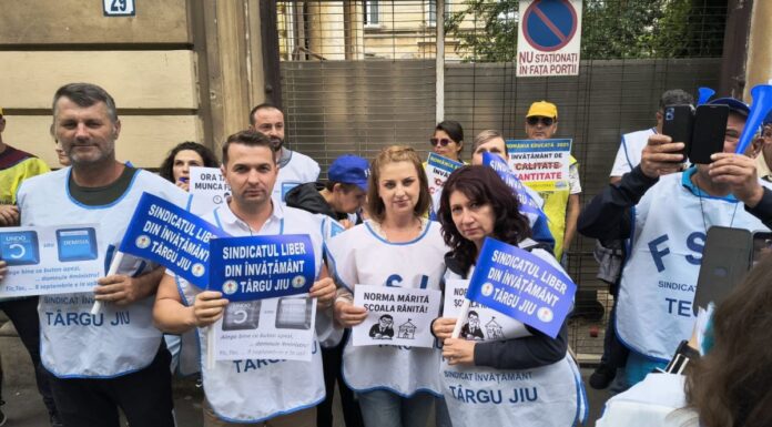 FOTO&VIDEO | „Fără educație, moare orice nație!” Profesorii din Gorj, din nou în stradă la București