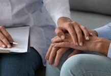Bolnavii de cancer vor beneficia de consiliere psihologică gratuită